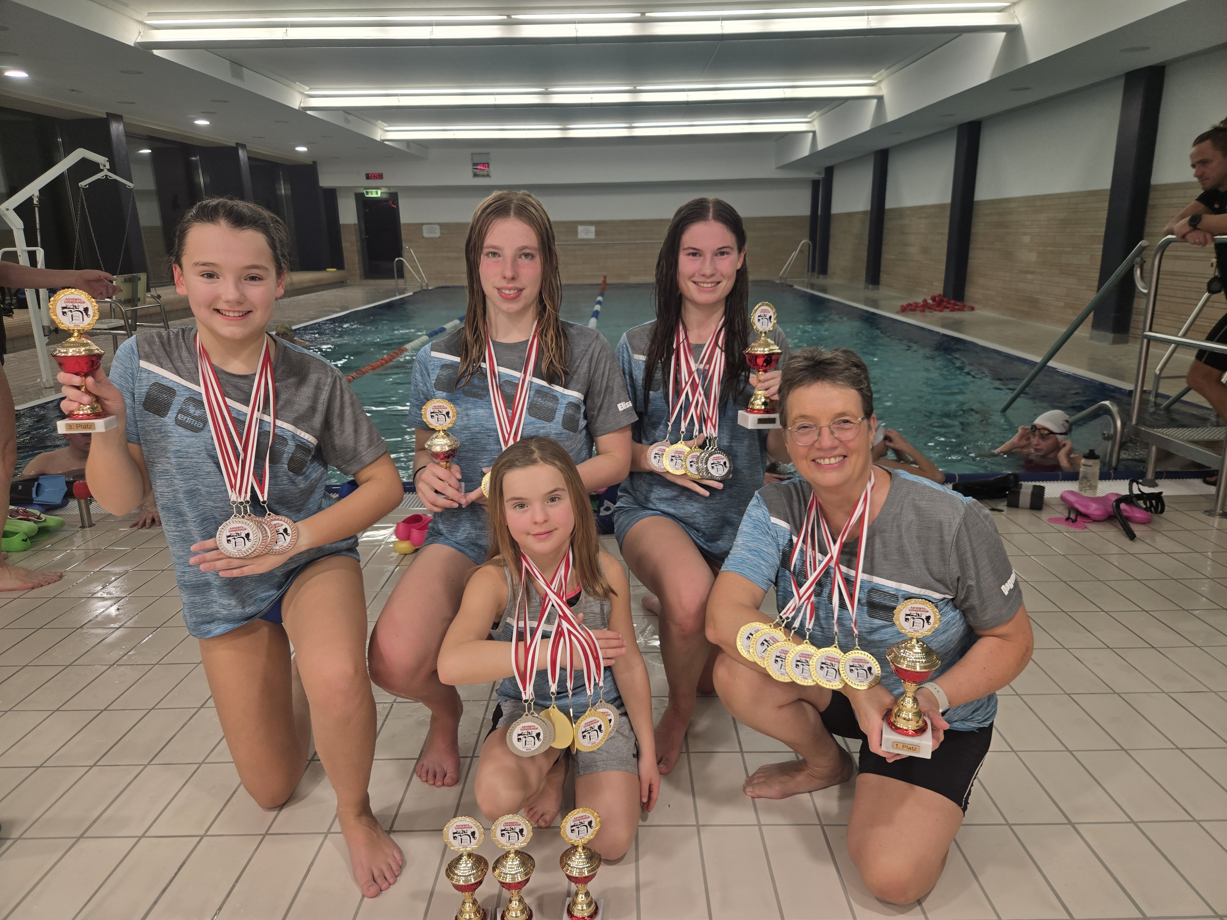 2025 12 02 Adventsschwimmen Neuburg 2